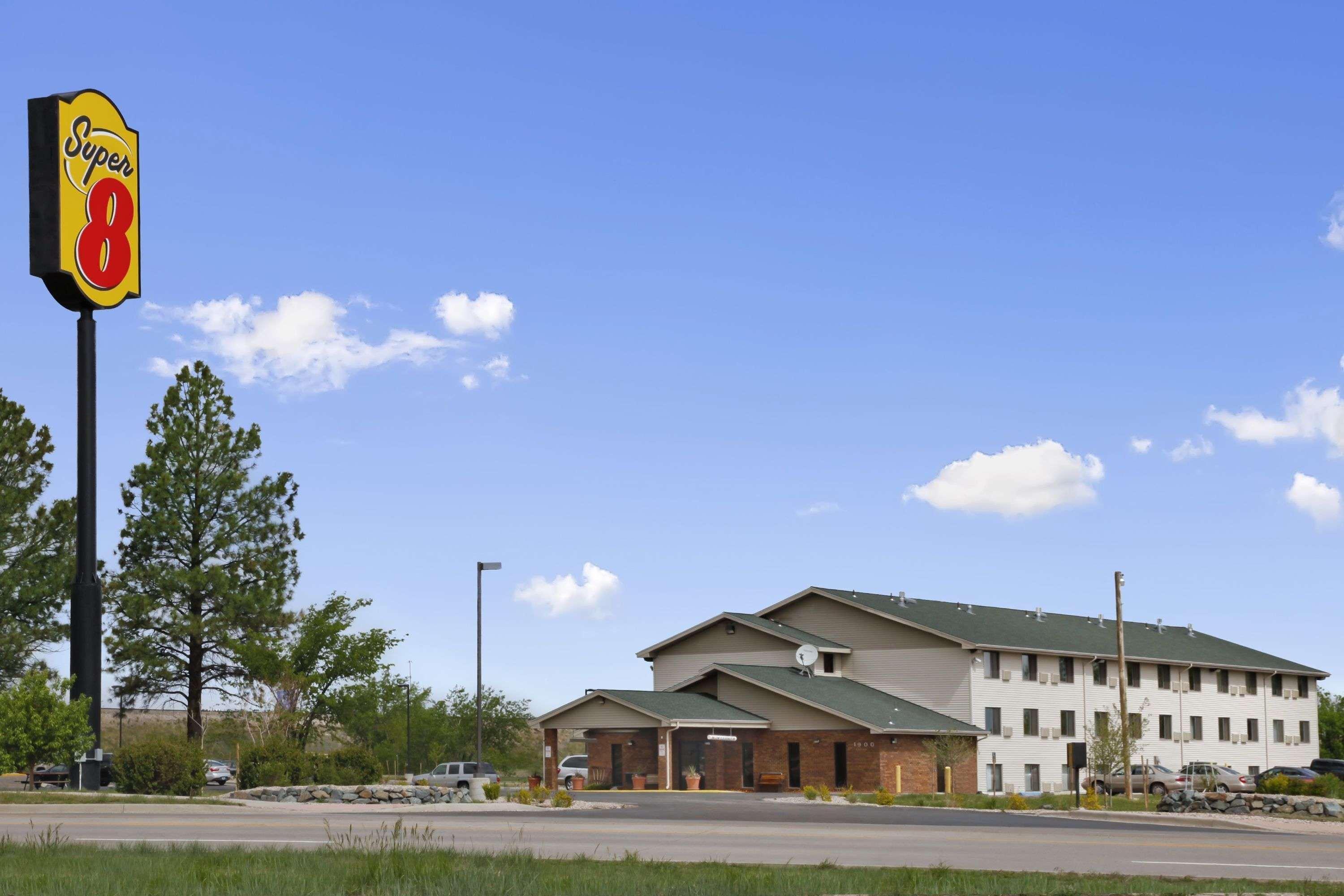 Hotel Super 8 By Wyndham Cheyenne Wy Exterior foto